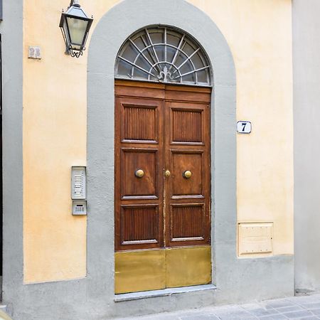 Il Nido Di Santa Croce By Mmega Apartment Florence Ngoại thất bức ảnh